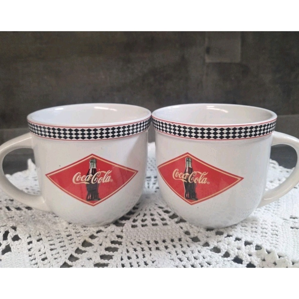 Vtg 2003 Gibson Coca-Cola Coffee Mugs/Cups Black/Red Checkered Designs Set of 2